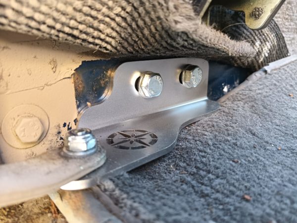 Deuruitzetters Defender tweede rij 3 95° opener tweede rij deuren Defender, wide-angle kit