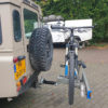 Trekhaakverlenger op Land Rover Defender met fietsendrager