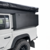 Side storage box dichtgeklapt en afsluitbaar op Defender 110